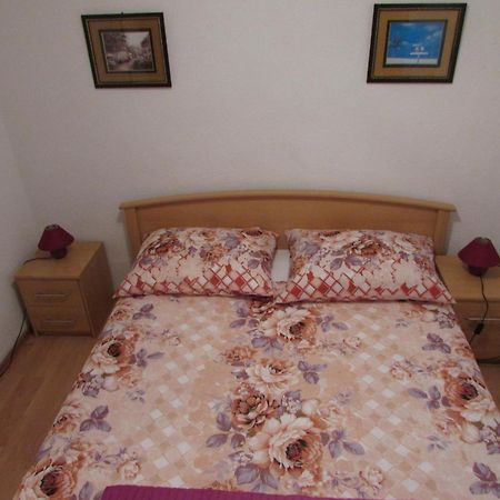 Villa Paladina Hvar Town Room photo